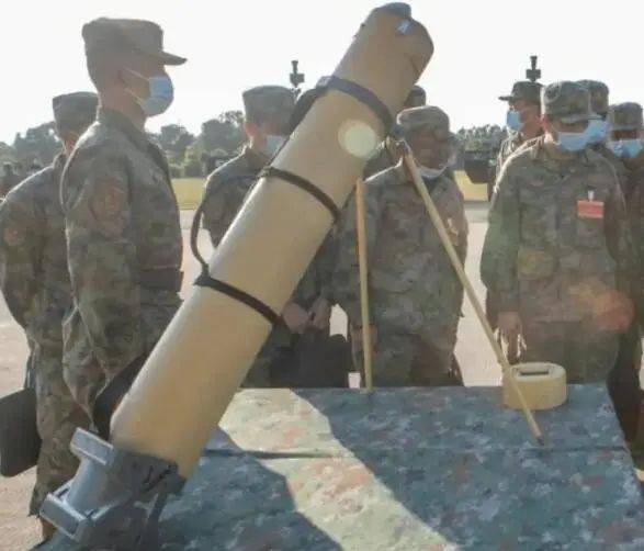 北阿德莱德火箭 v 西阿德莱德熊猫_阅兵前瞻:我们有必要展示一下最新面貌北阿德莱德火箭 v 西阿德莱德熊猫,给世界增加一点"确定性"