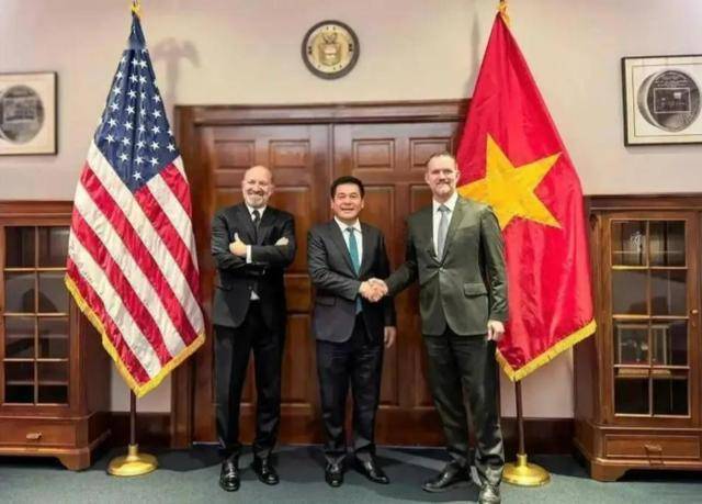 体育平台出租_亲手放弃中国体育平台出租,换来的是美欧轮番收割?越南只剩一条路可走