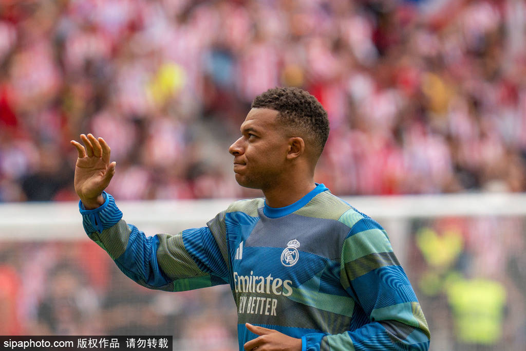 皇冠信用網足球代理_观战台：巴萨火拼巴黎+皇马远征 拜仁冲击开局九连胜