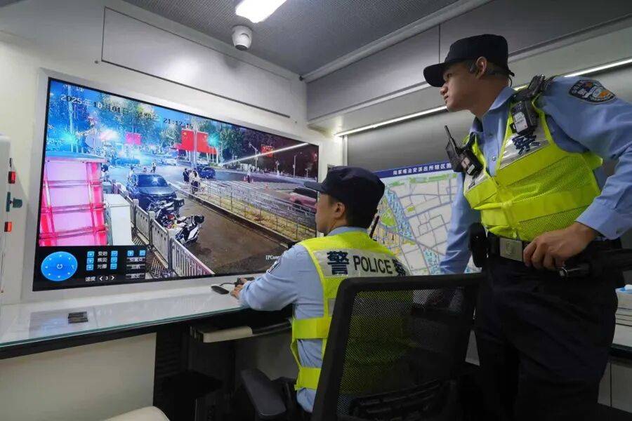 皇冠皇冠足球平台_突然群发皇冠皇冠足球平台！大批上海市民收到警方短信！全市爆火网红已被锁定...有爸爸因孩子违规被罚款