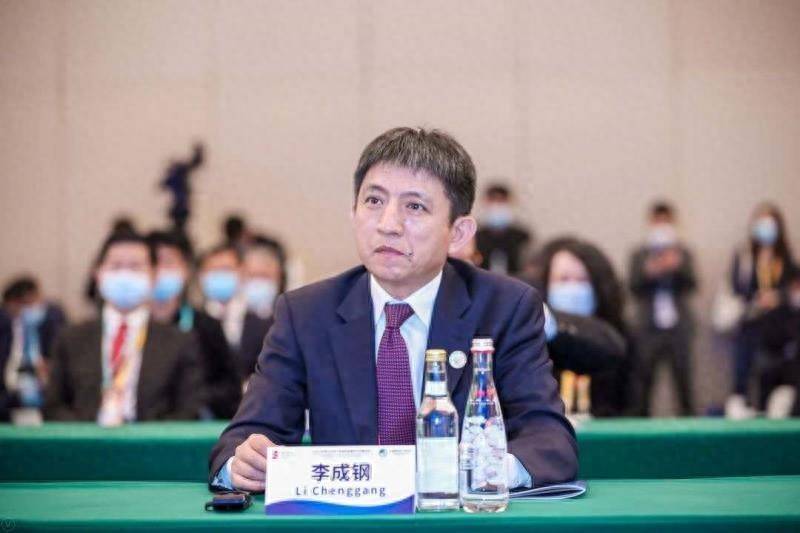 皇冠信用网开号
_李成钢接到韩国紧急来电皇冠信用网开号
，已被中国的反制打疼，主动联系中方请求解除制裁！