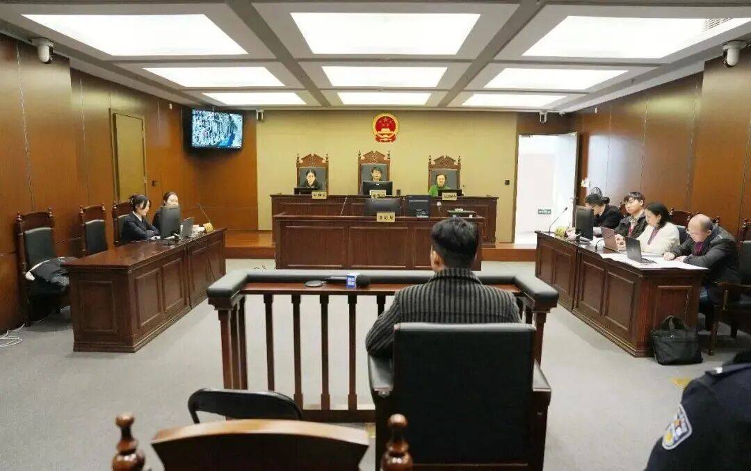 皇冠代理登1,2,3
_成本1.2元皇冠代理登1,2,3
,敢卖150元!央视曝光!很多人都被坑过……