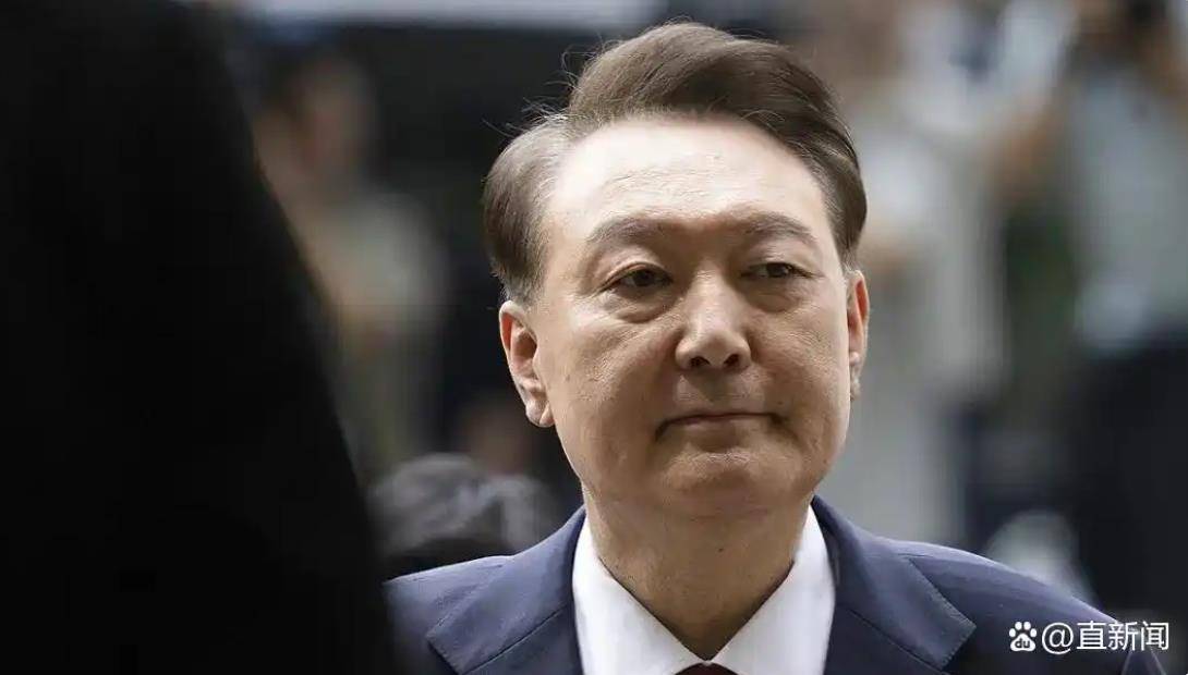 皇冠信用网登123出租_照片曝光！尹锡悦曾修建“秘密通道”掩盖“上班迟到”皇冠信用网登123出租，此前他多次被批“上班迟到下班卡点”、一个月曾迟到10次