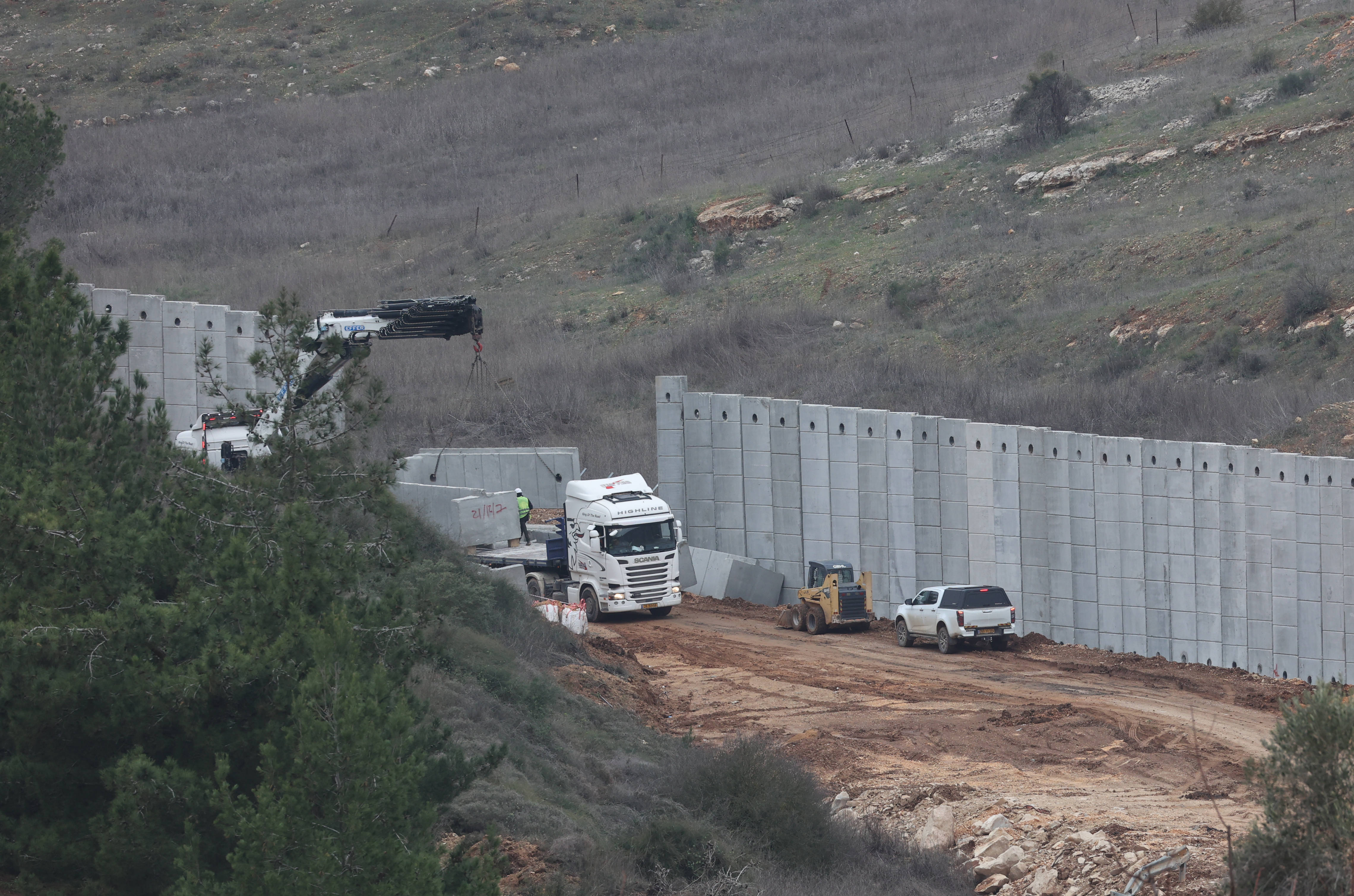 皇冠网址
_以色列在以黎边境地区修建隔离墙