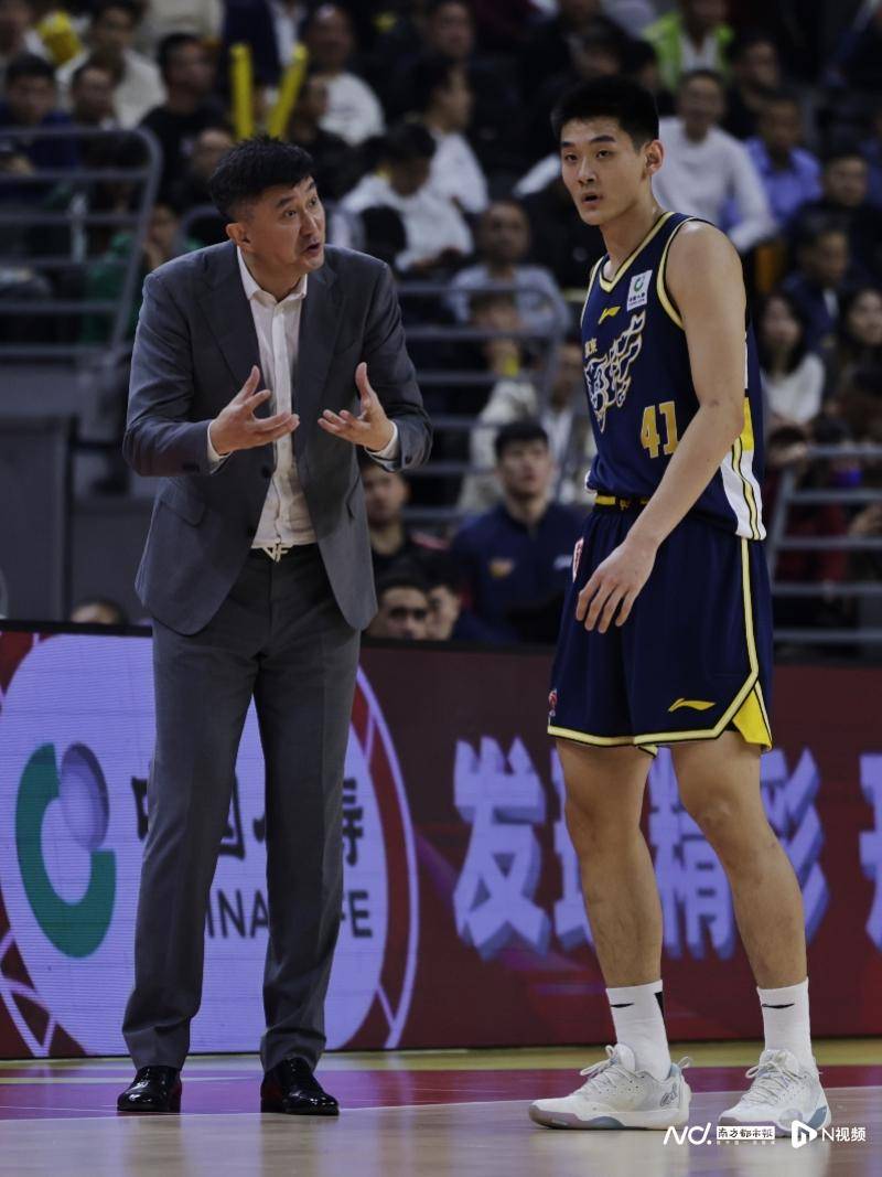 皇冠登2代理_广东男篮主场完败于上海皇冠登2代理，杜锋：命中率太低，不该随便放松