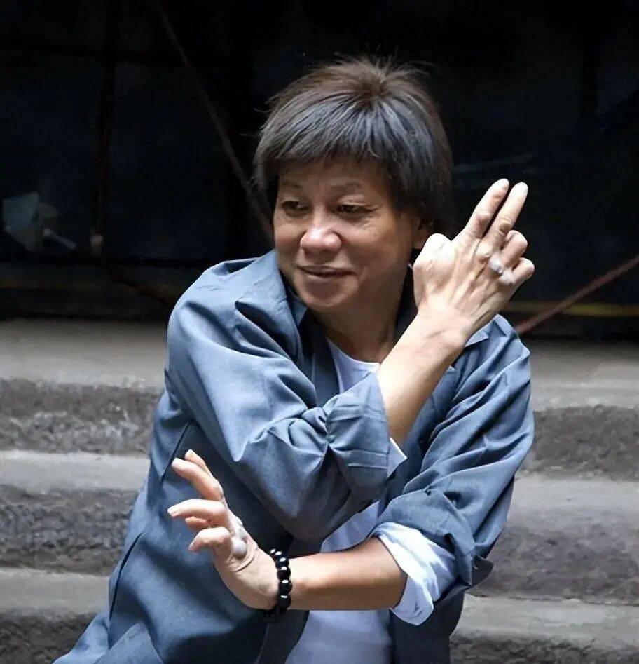 皇冠信用网登1_著名功夫明星梁小龙去世皇冠信用网登1，享年77岁，曾在《功夫》中饰演“火云邪神”，其将在深圳出殡