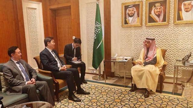 墨西哥 vs 韩国
_台当局趁乱外出搬“救兵”墨西哥 vs 韩国
,解放军直接甩出“王炸”:两艘055大驱在东海扎根