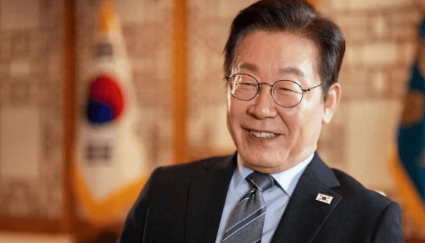 正版皇冠信用网代理_刚向日本承诺G7峰会没有中国正版皇冠信用网代理，马克龙又在韩国对华摆一道，李在明不跟