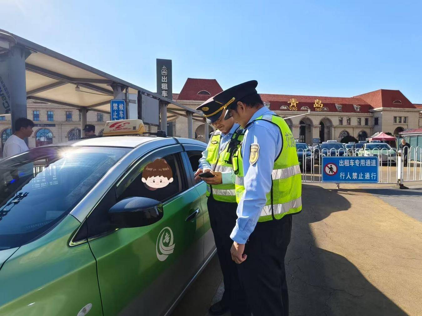 皇冠信用会员账号注册_山东青岛：国庆假期查处交通违法违规30起