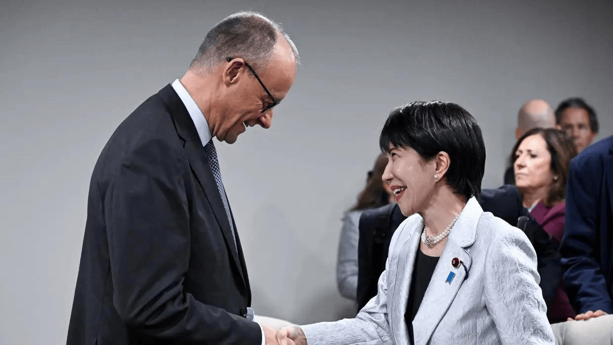 皇冠代理
_德国罕见分头出访!总统来中国皇冠代理
,总理去日本,政治分裂藏不住了?