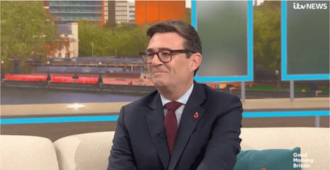 买球游戏网址 _英国首相：希望在有生之年看到英国重新加入欧盟